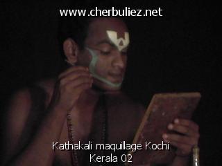 légende: Kathakali maquillage Kochi Kerala 02
qualityCode=raw
sizeCode=half

Données de l'image originale:
Taille originale: 114168 bytes
Heure de prise de vue: 2002:02:23 13:43:26
Largeur: 640
Hauteur: 480
